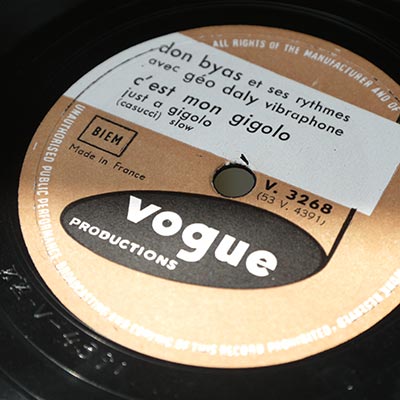 Don BYAS et ses rythmes avec Geo DALY au vibraphone